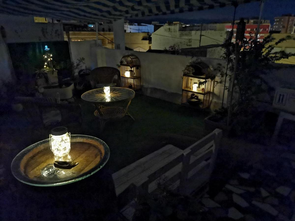 Habitacion Centro กันดิอา ภายนอก รูปภาพ